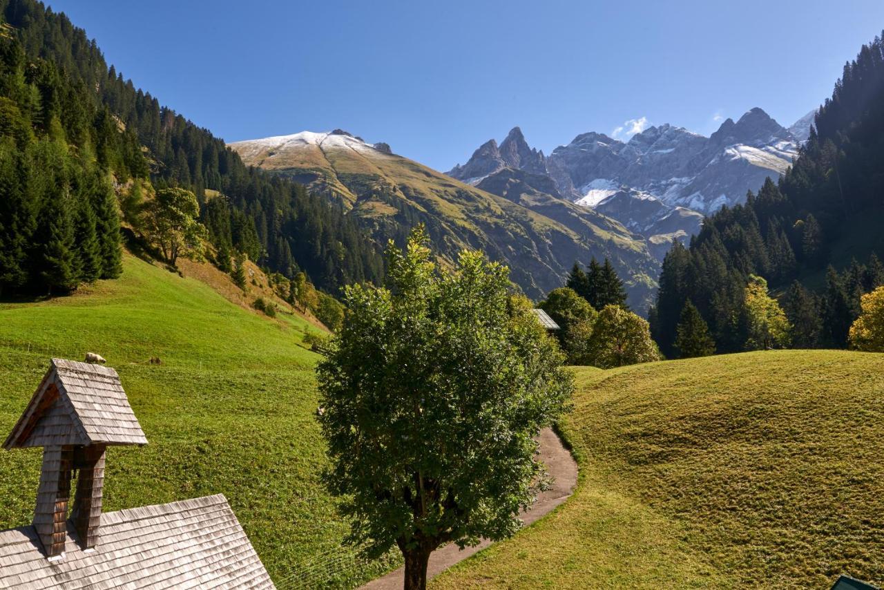 Berggasthof Einoedsbach Kro *